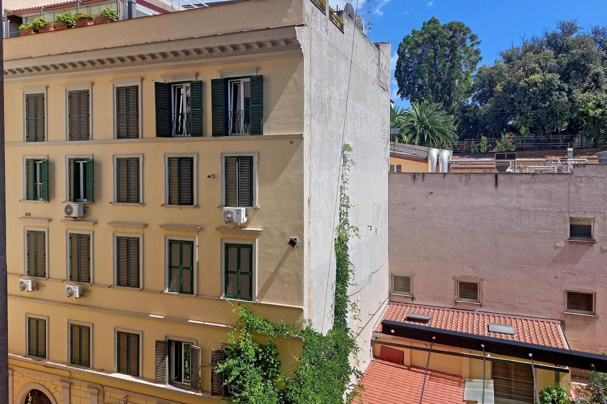 Ych-Comfortable 2 Bedrooms Flat Near Colosseum Roma Exterior foto